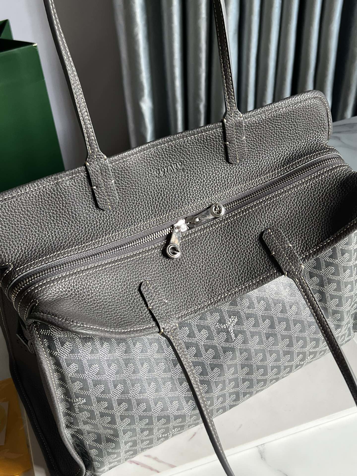 Hardy PM Handle Bag In Grey